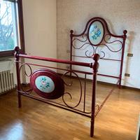 Letto matrimoniale in ferro battuto