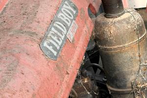 Trattore vintage FIELD BOY P300