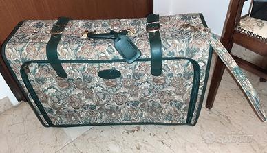 Valigia a rotelle vintage, americana