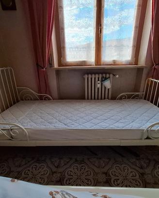 Letto "Ikea" allungabile 