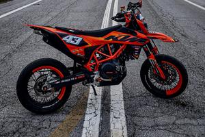 Ktm 690 smc r A2 (full rottweiler performance)