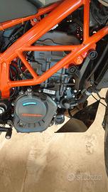 Ktm duke 125