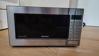 Forno microonde 