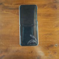 Samsung Galaxy z flip 3