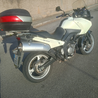 Suzuki v strom dl 650