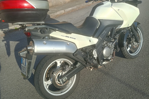 Suzuki v strom dl 650