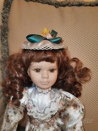 Bambola di porcellana 