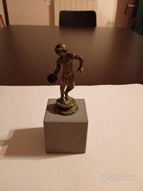 statuetta discobolo in bronzo 