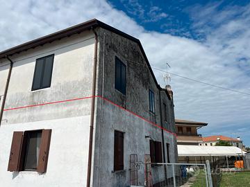 CAVARZERE: 109A: Appartamento al primo piano