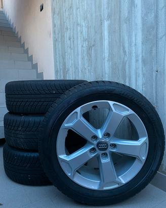 Cerchi in lega Audi Q2 originali Audi 17 pollici