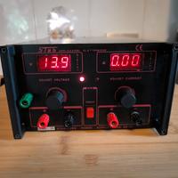 Alimentatore regolabile da banco STAB AR 30