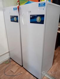 congelatore verticale 1 anno di vita 