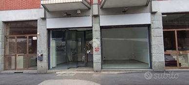 NEGOZIO A MONCALIERI