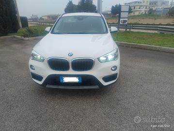 BMW X1 sDrive18d – 150 CV