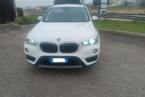 BMW X1 sDrive18d – 150 CV