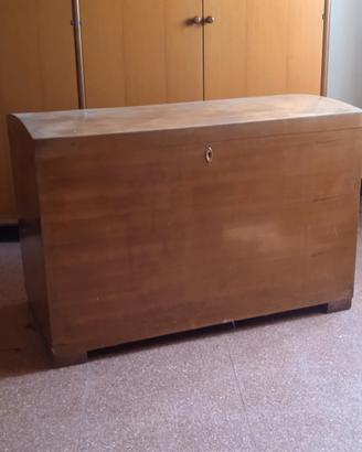 Baule in legno chiaro fine anni '50 .