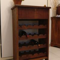 Cantinetta con cassetto antico