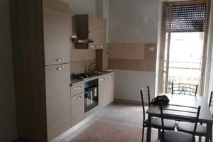 Torre maura bilocale con balcone