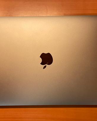 Mac Book Pro retina 13 pollici mid 2017 128gb