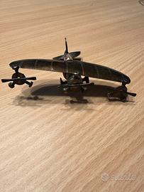 Oggettistica aereo ferro