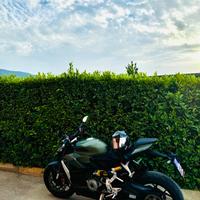 Ducati Streetfighter V2 - 2024