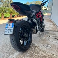 Mv agusta Brutale 800