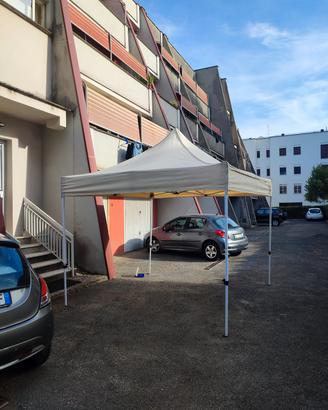 GAZEBO PANTOGRAFO 