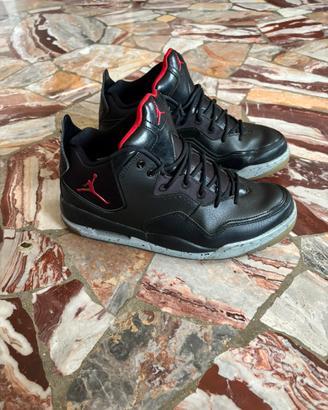 Jordan Courtside 23 Black/Rosso – Uomo – 42.5