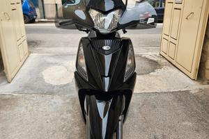 Kymco People 300i GT