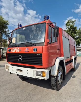 Mercedes 1124 4x4 ABP