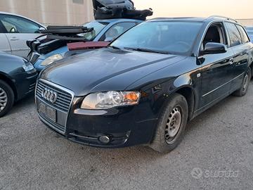 Audi A4 anno 2009 ricambi usati