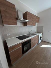 A/1158 Piano terra arredato in centro