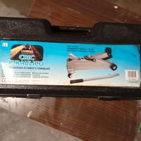 cric idraulico 2 tonnellate 