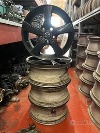 CERCHI IN LEGA MAZDA 3 R16