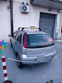 Opel Corsa 1.2 benzina  Siderno 