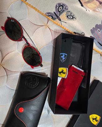nuovi occhiali da sole Ray ban ferrari 