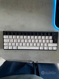 Tastiera da gaming switch rossi