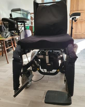 Carrozzina elettrica per disabili