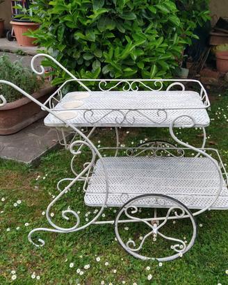 Carrello da giardino in ferro smaltato 