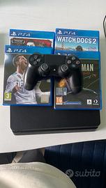 PS4 Slim 1TB – Console + 1 Controller + 4 Giochi