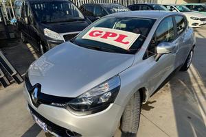 RENAULT Clio 1.2 75CV GPL 5 porte Wave
