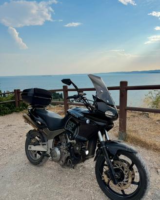 Moto cagiva navigator 1000  o permuto