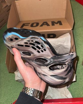 Adidas Yeezy Foam Rnr 39