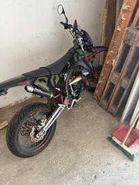 Fantic motard 50