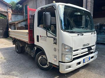 Isuzu N35 3.0 td RIBALTABILE TRILATERALE