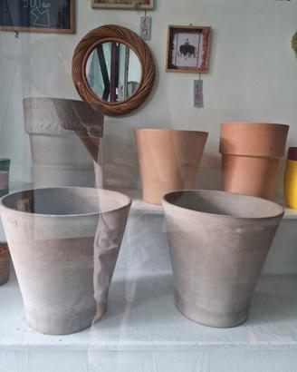 vasi in terracotta