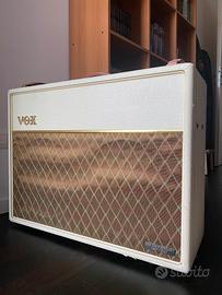 VOX AC30 C2 White Edition + Celestion Alnico Blue