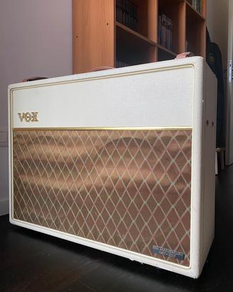 VOX AC30 C2 White Edition + Celestion Alnico Blue