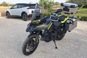 Benelli TRK 702 x