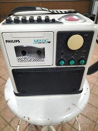 Radio FM/AM Mangiacassette 